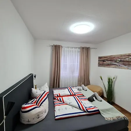 Neptuns Ankerplatz מלון